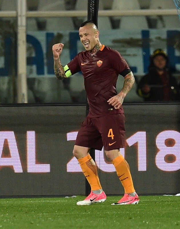 Salah nổ súng, đẩy Pescara gần hơn đến Serie B - Bóng Đá