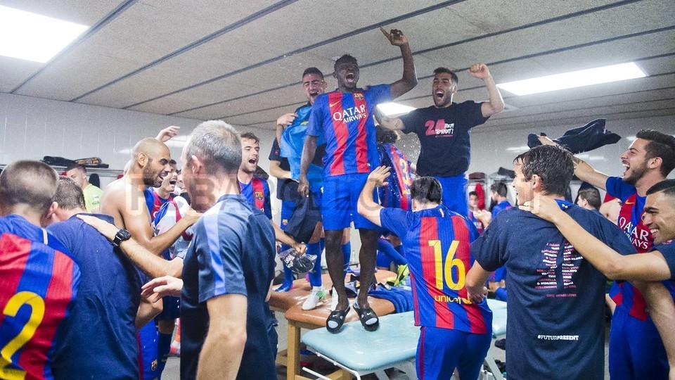 ảnh barca B thăng hạng sedunga - Bóng Đá