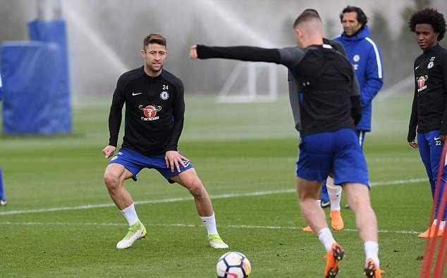 Còn nước còn tát, Chelsea phải quyết thắng trước Swansea - Bóng Đá