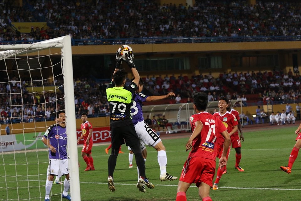 TRỰC TIẾP Hà Nội FC 0-0 HAGL: Đôi công hấp dẫn (H1) - Bóng Đá