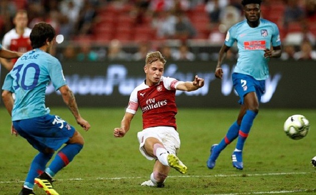 Thua trận, Unai Emery vẫn thành công khi trình làng 