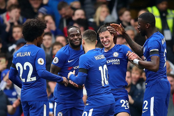 Cậy nhờ 'Man United', West Ham ngáng chân Chelsea - Bóng Đá