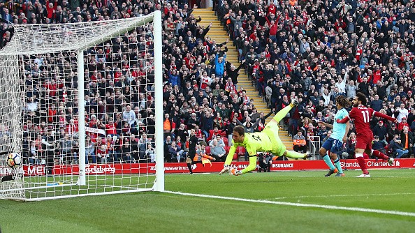 Tam tấu 'hòa nhịp', Liverpool thắng đậm tại Anfield - Bóng Đá