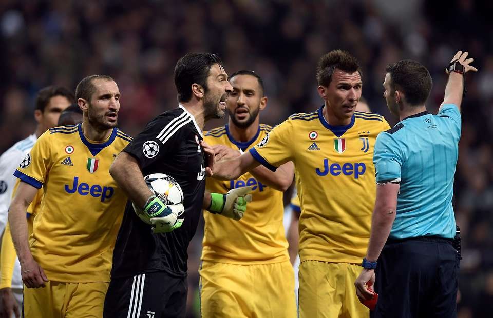 Câu chuyện bí ẩn nào xảy ra trong đường hầm sau trận Juve - Real? - Bóng Đá
