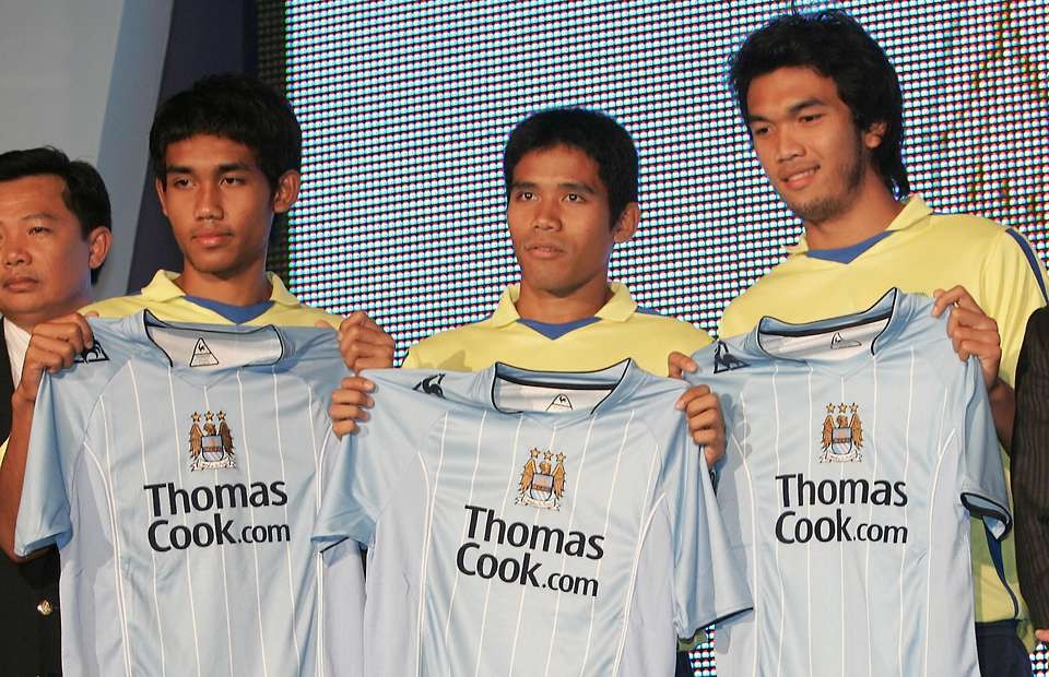 3 bản hợp đồng người Thái của Man City 11 năm trước đang ở đâu? - Bóng Đá