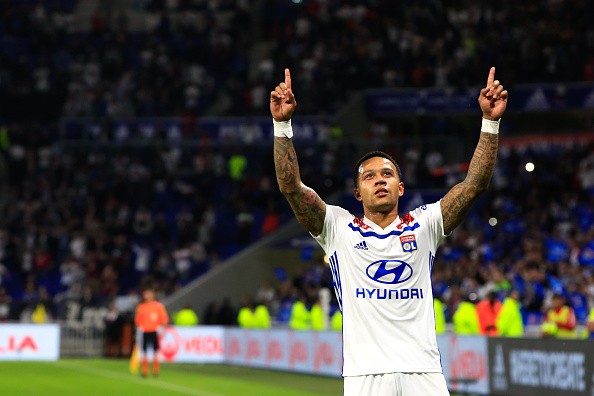 Depay lập hattrick, Lyon nghẹt thở ghi tên vào vòng bảng Champions League - Bóng Đá