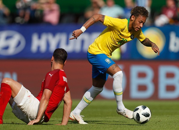 Tam tấu nổ súng, Brazil hủy diệt Áo ngay tại Ernst Happel - Bóng Đá