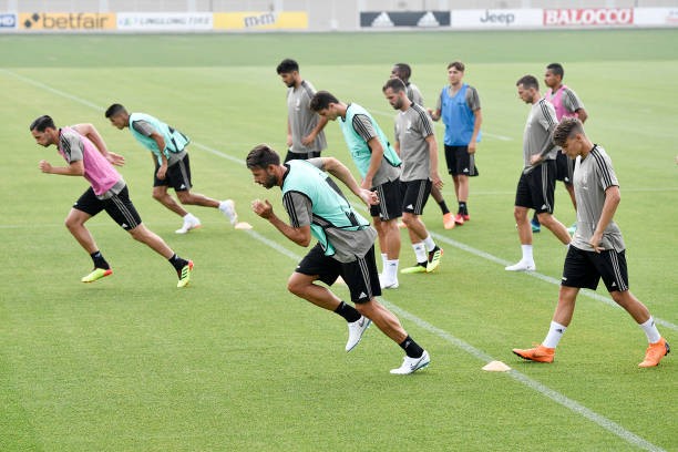 Tác động đầu tiên của Ronaldo lên các cầu thủ Juventus - Bóng Đá