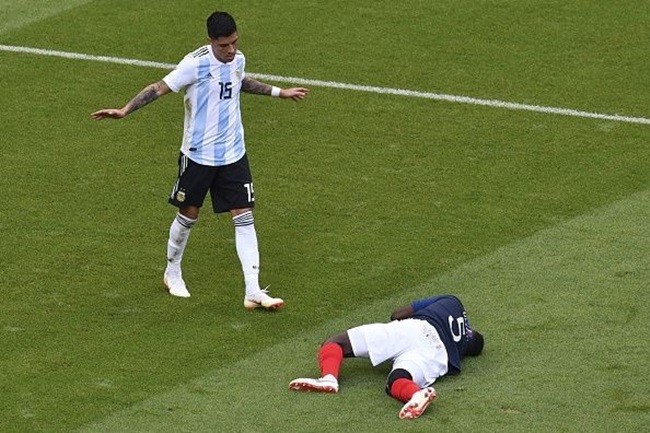 5 cầu thủ chơi ấn tượng và tệ nhất trong trận đấu giữa Argentina và Pháp - Bóng Đá