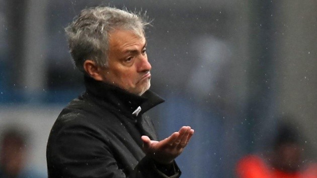 Fan Liverpool chỉ trích Mourinho là kẻ đạo đức giả nhất mọi thời đại - Bóng Đá