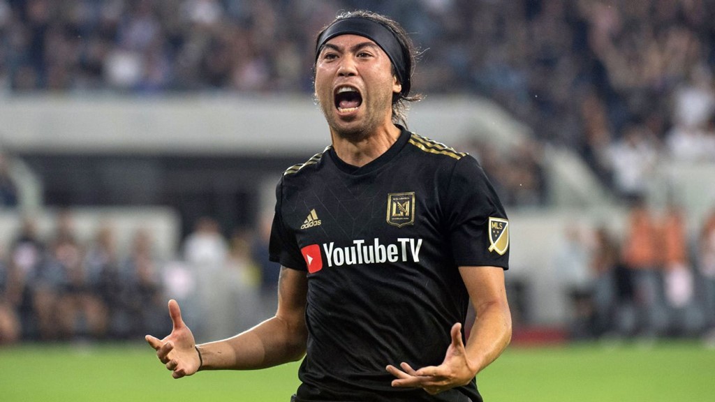 Lee Nguyễn tỏa sáng giúp Los Angeles hòa đội của Ibrahimovic - Bóng Đá