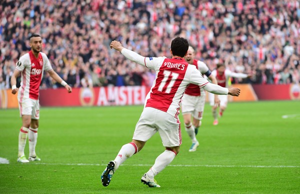 ảnh Ajax Lyon - Bóng Đá