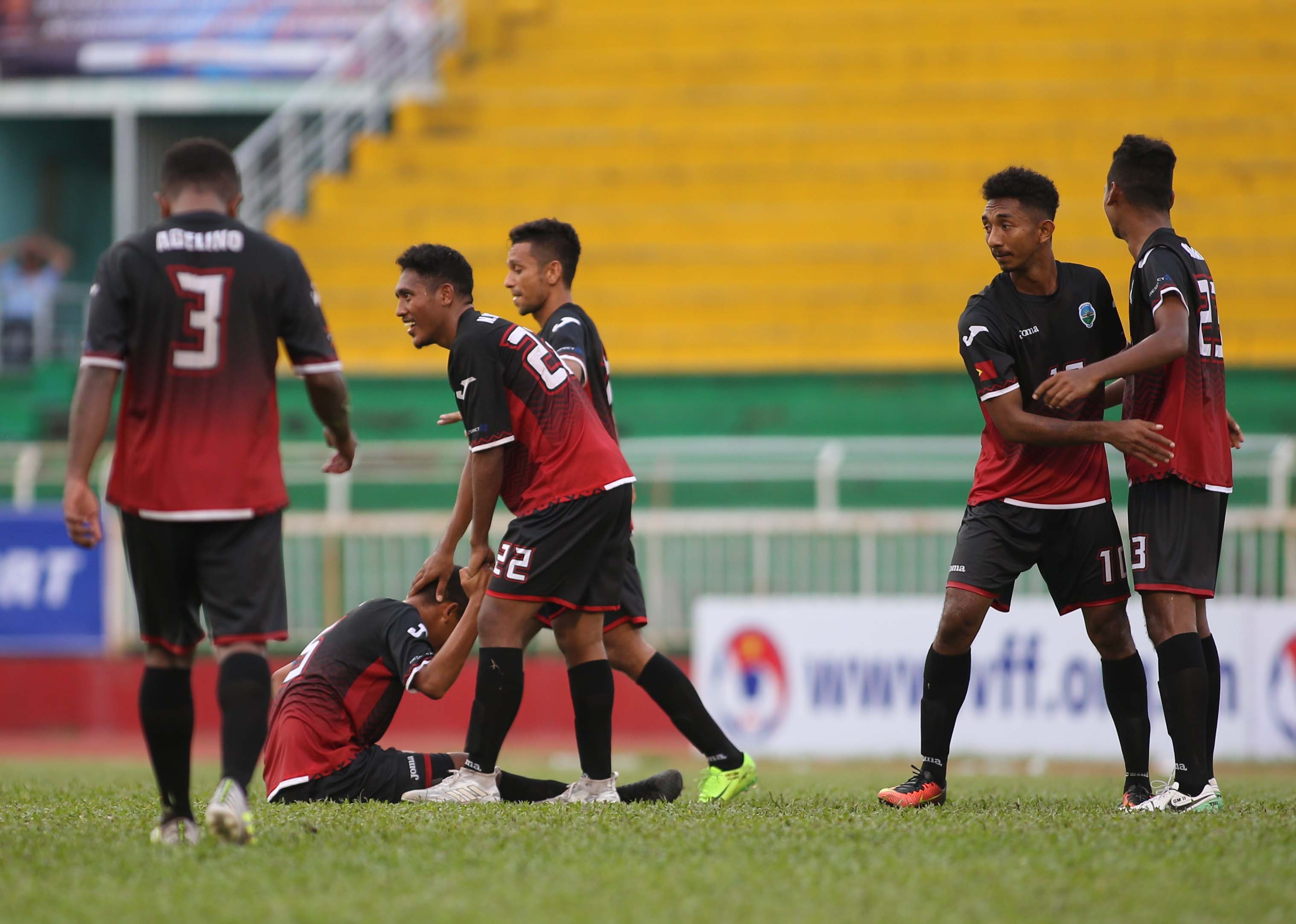 TRỰC TIẾP U22 Việt Nam vs U22 Macau: Xuân Trường mang băng đội trưởng - Bóng Đá