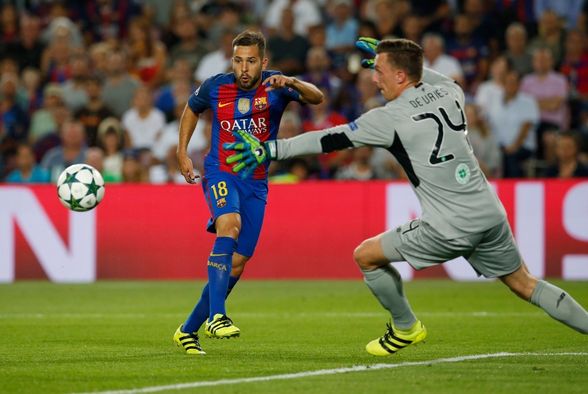 PSG hết cơ hội chiêu mộ ngôi sao cánh trái của Barca - Bóng Đá