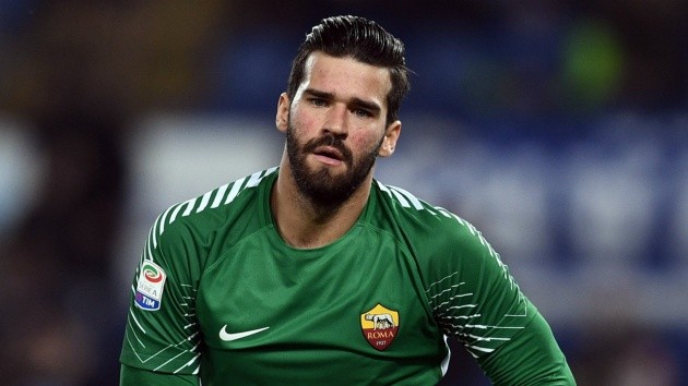 AS Roma hét giá Alisson lên đến 79 triệu bảng - Bóng Đá