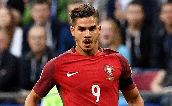 Bồ Đào Nha phụ thuộc vào Ronaldo như thế nào ? - Bóng Đá