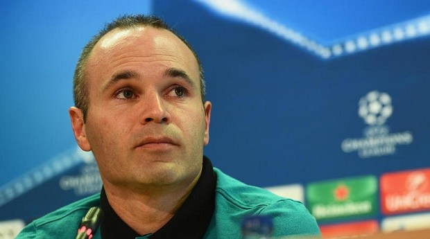 Iniesta dính chấn thương, vắng mặt ở derby Catalan - Bóng Đá