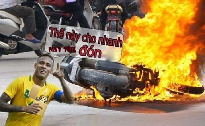 Ảnh chế Messi và Ronaldo đón Neymar bất thành tràn ngập Facebook - Bóng Đá