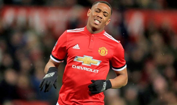 Có nguy cơ phải bán xới khỏi Old Trafford, bị loại khỏi tuyển Pháp, Martial còn phải nghe lời cay đắng - Bóng Đá