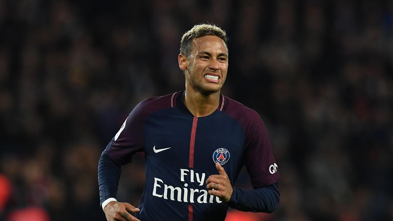 Neymar: 