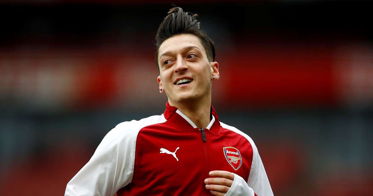 Vì cái tên này, Ozil lỡ cơ hội tới Man Utd - Bóng Đá