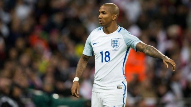 Tại sao Ashley Young lại được chọn đến World Cup 2018? - Bóng Đá