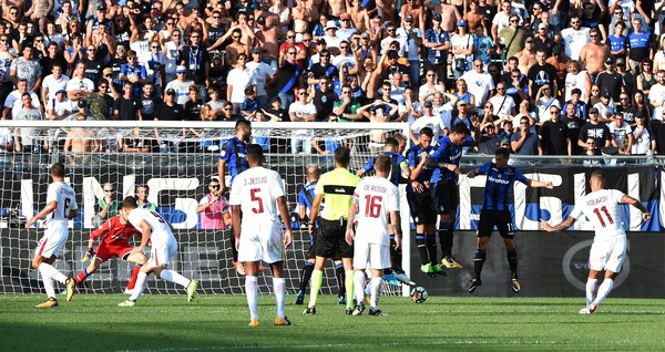 Tỏa sáng ngày ra quân, cựu sao Man City nhận mưa lời khen - Bóng Đá