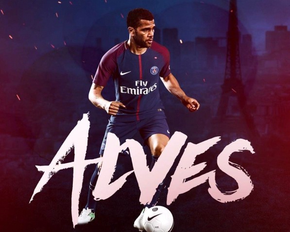 NÓNG: Dani Alves 
