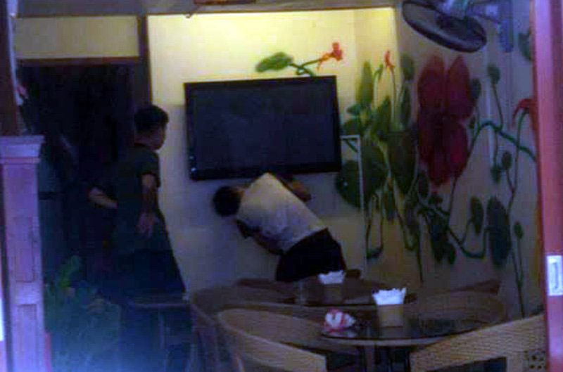Cafe bóng đá ngỡ ngàng vì bị VTV “tuýt còi” bản quyền World Cup - Bóng Đá