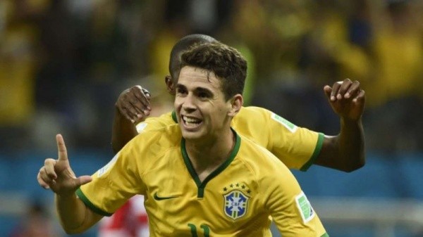 Đội 11 cầu thủ Brazil phải ngồi nhà - Bóng Đá