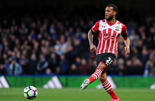 Gia cố cánh trái, Chelsea tính tái hợp người cũ - Bóng Đá