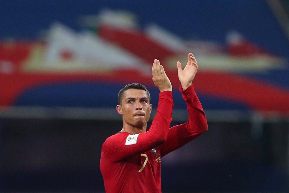 Cristiano Ronaldo đã cứu Bồ Đào Nha như thế nào? - Bóng Đá