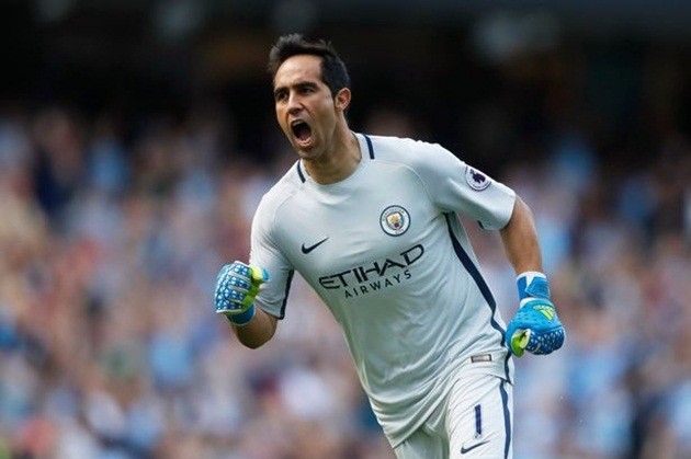 Man City 2016/17: Silva còn nguyên giá trị, Bravo gây thất vọng tột cùng - Bóng Đá