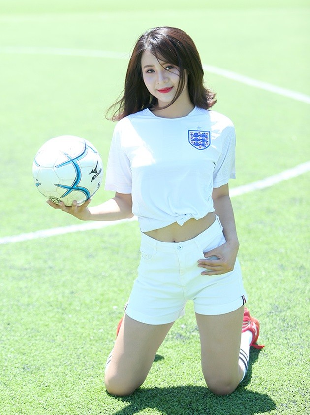 Nữ bác sĩ tương lai tin Harry Kane giúp Anh 
