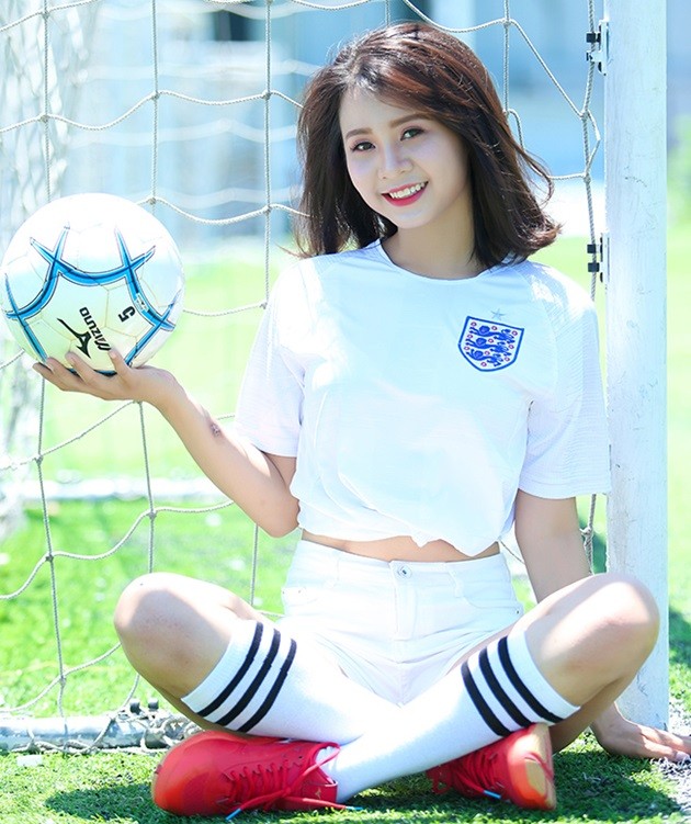 Nữ bác sĩ tương lai tin Harry Kane giúp Anh 