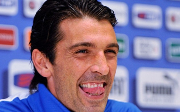 NÓNG: Buffon đồng ý thỏa thuận gia nhập 'Gã khổng lồ' - Bóng Đá