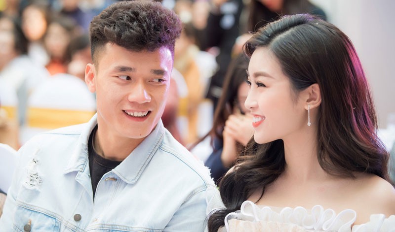 Bùi Tiến Dũng, cứ sải bước và kiếm tiền đi, đừng ngại! - Bóng Đá