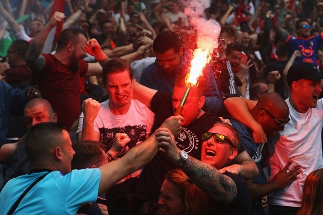 Chùm ảnh: Vô địch Hà Lan, Feyenoord kết thúc 18 năm mòn mỏi - Bóng Đá