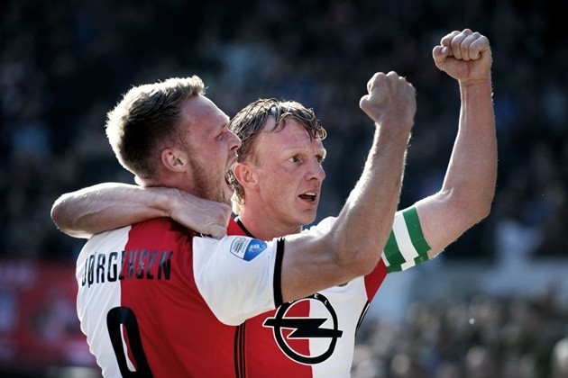 Chùm ảnh: Vô địch Hà Lan, Feyenoord kết thúc 18 năm mòn mỏi - Bóng Đá
