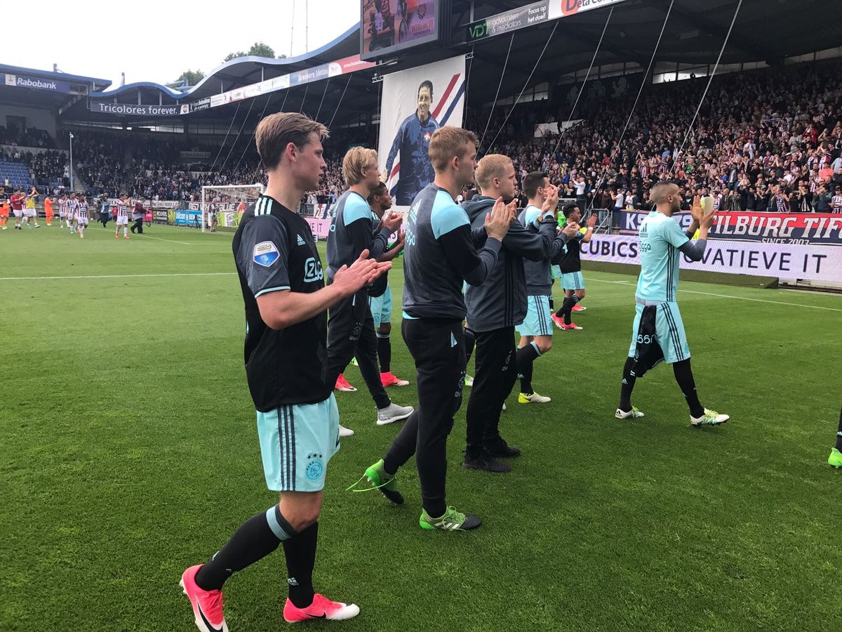 NÓNG: Ajax mất chức vô địch Hà Lan vì... Dirt Kuyt - Bóng Đá