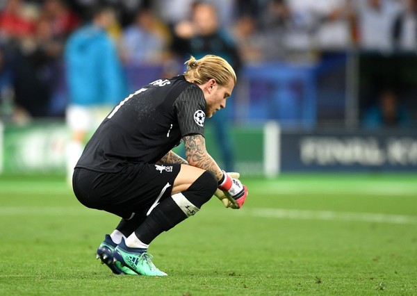 Mark Lawrenson muốn Liverpool thay Karius bằng Butland - Bóng Đá