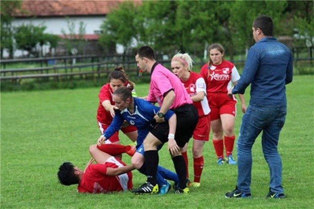  - Bóng Đá
