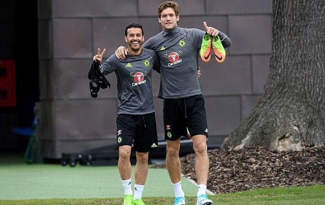 Ảnh tập luyện Chelsea - Bóng Đá
