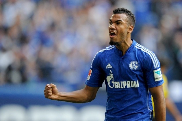 Stoke tiến hành thương thảo với Maxim Choupo-Moting - Bóng Đá