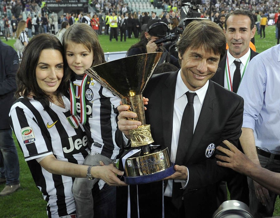 Chelsea giữ chân Conte: Kỷ lục lương bổng, kế hoạch 3 năm - Bóng Đá