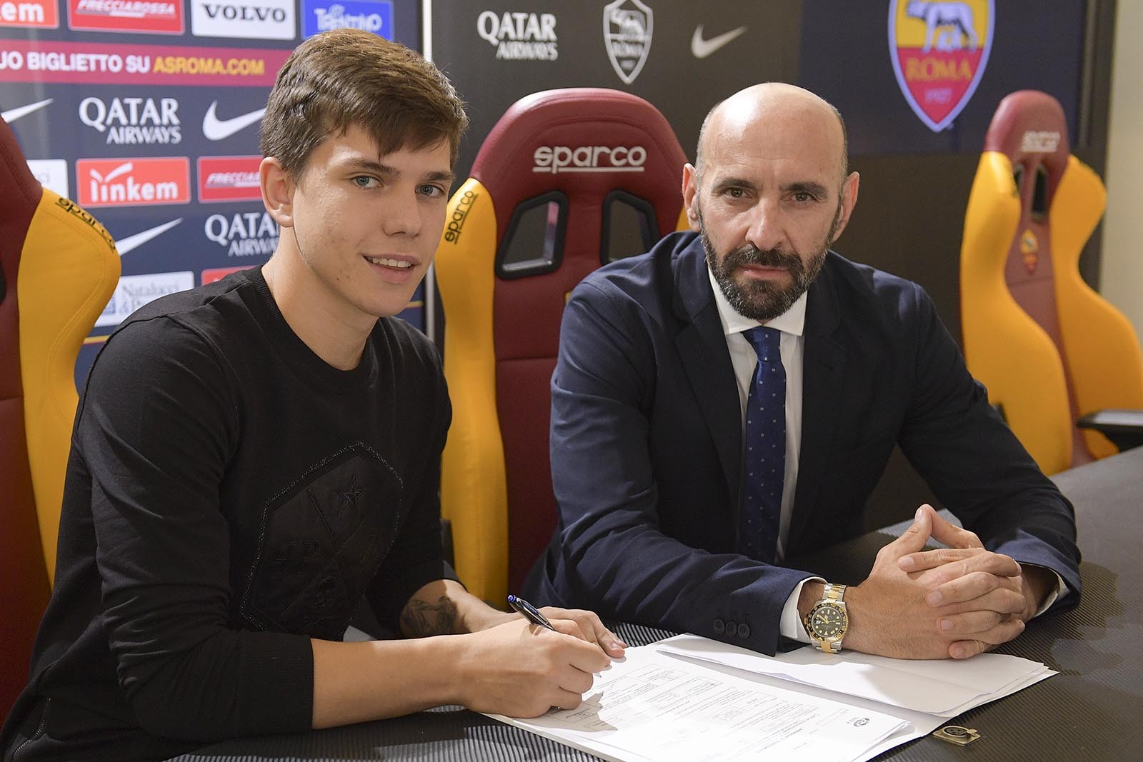CHÍNH THỨC: 'Messi Croatia' hay 'Tiểu Modric' gia nhập AS Roma - Bóng Đá