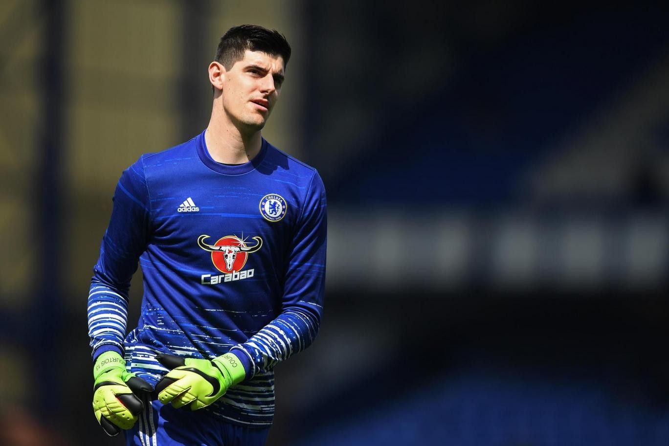 Nguy cho Chelsea, Courtois lại chấn thương - Bóng Đá