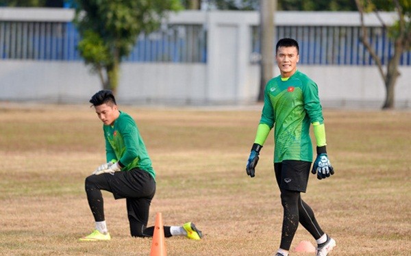 Olympic Việt Nam xuất trận: Công Phượng đá cặp cùng Văn Quyết? - Bóng Đá