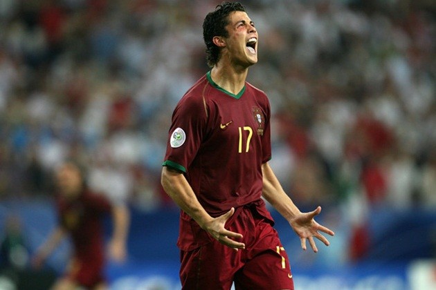 Ronaldo - hạ gục Tây Ban Nha để đặt cả World Cup dưới chân - Bóng Đá