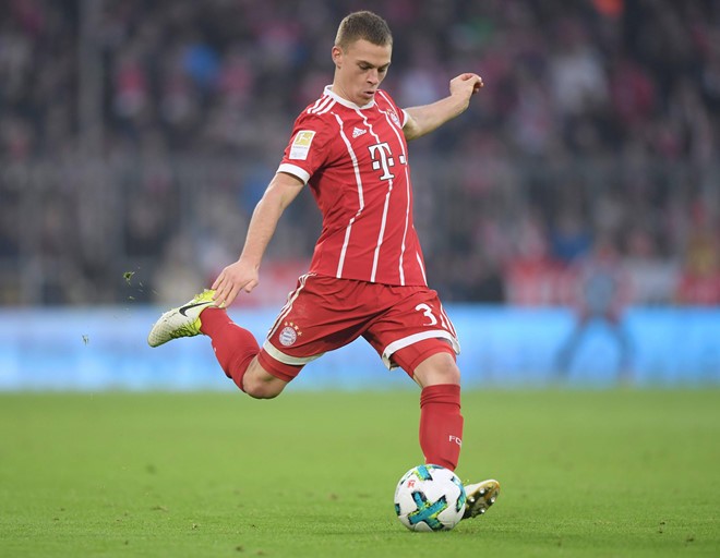 ‘Cả đội Bayern hợp sức mới mong ngăn được Ronaldo’ - Bóng Đá